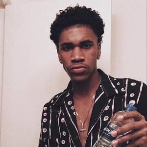 Meet your Posher, Jamal